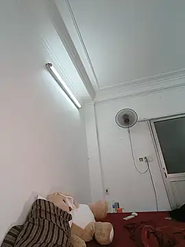 -Bongg- stripchat live cam model
