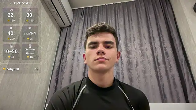 Just_Max02 stripchat live cam model