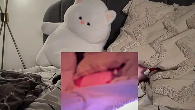 jannemary stripchat live cam model