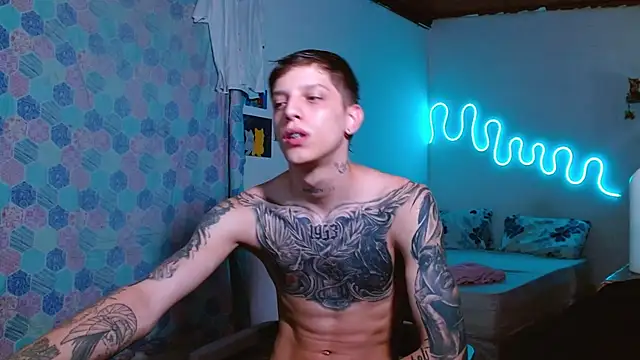 adam_masster stripchat live cam model