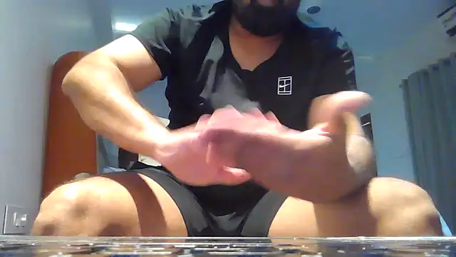 deltaforce1987 stripchat live cam model