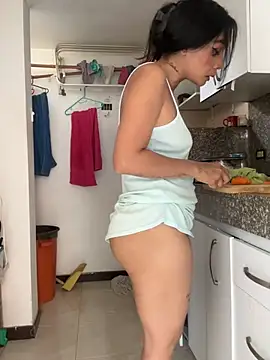 Alishak stripchat live cam model