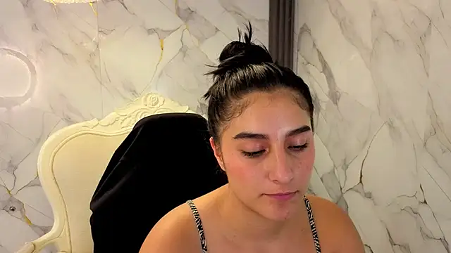 nyx_kitty_a stripchat live cam model