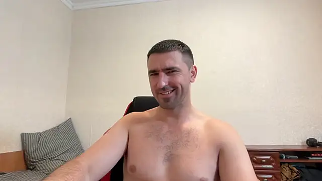 Hard__to__resist stripchat live cam model