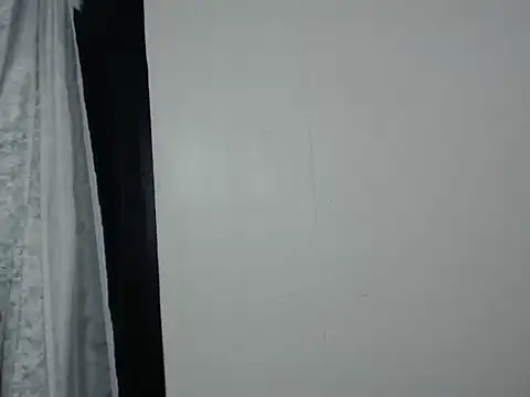 Strawberry11 stripchat live cam model