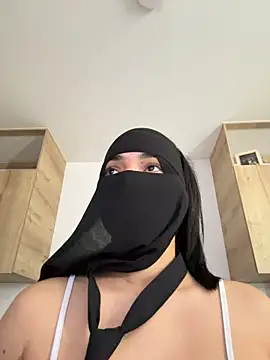 najwarazak stripchat live cam model