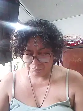 Pupi-Lanegra stripchat live cam model