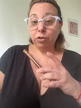 LupitaHaze stripchat live cam model