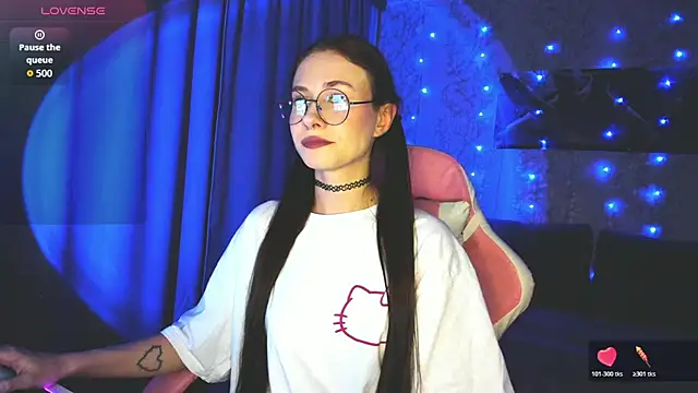 SnowWhite_Lissa stripchat live cam model