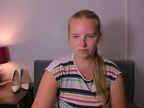 RoseTeacherX stripchat live cam model