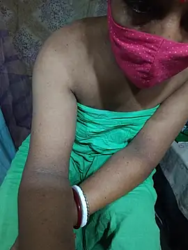 Pyari_sony91 stripchat live cam model