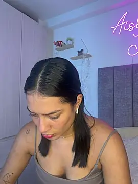 Aishajb_02 stripchat live cam model