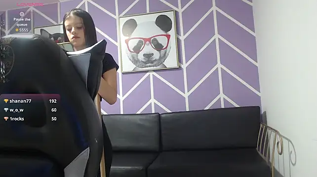 Mili_cat_ stripchat live cam model