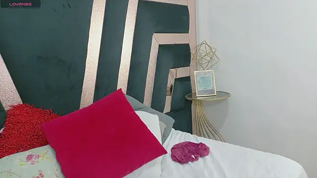 Celeeste_prado stripchat live cam model