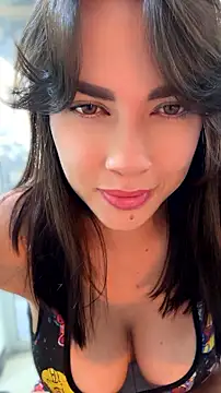 HannaBeckett stripchat live cam model