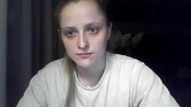 LeaWetGirl stripchat live cam model
