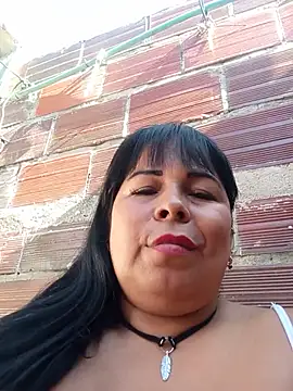 Mother-Big-tits stripchat live cam model