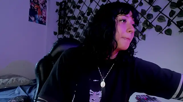 Kora_Red69 stripchat live cam model