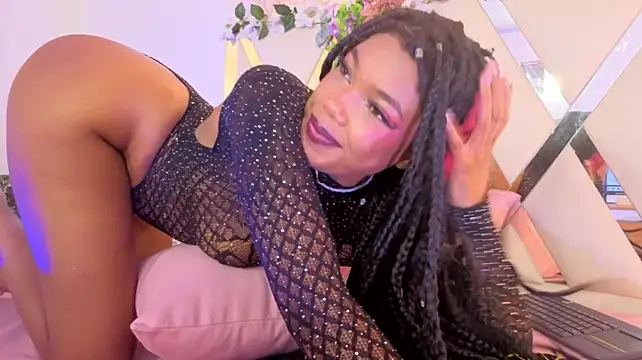 CRISTALBROKE_TAY stripchat live cam model