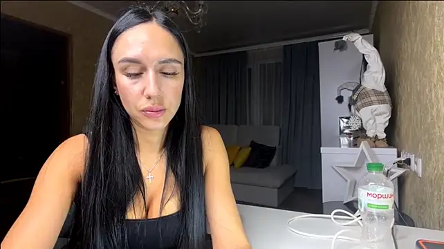 RinAurea stripchat live cam model