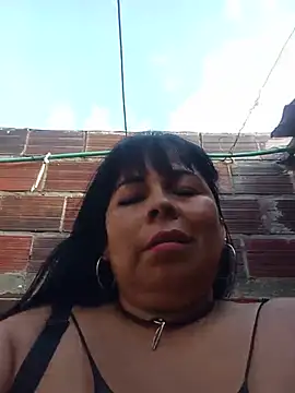 Mother-Big-tits stripchat live cam model