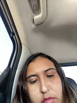 bbwbelle stripchat live cam model