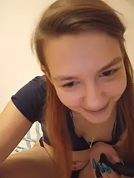 -TamTam- stripchat live cam model