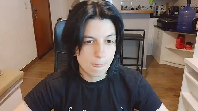 kyslrana stripchat live cam model