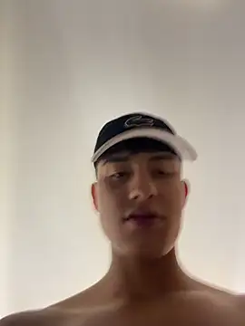 Lander_Cruz stripchat live cam model
