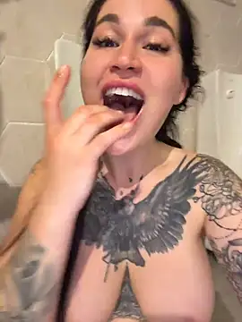 TattooGirlAlia stripchat live cam model
