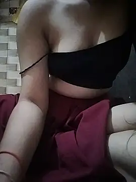 CuteShaluX stripchat live cam model