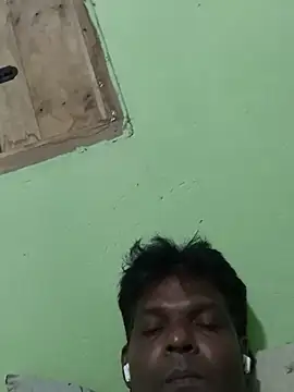 chandrasirik stripchat live cam model