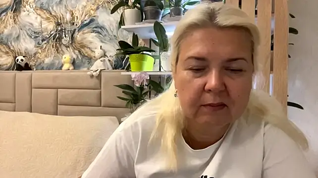 Galatea_2025 stripchat live cam model