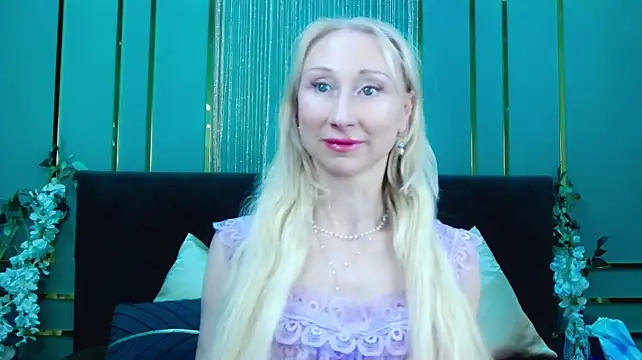 KissDreamm stripchat live cam model