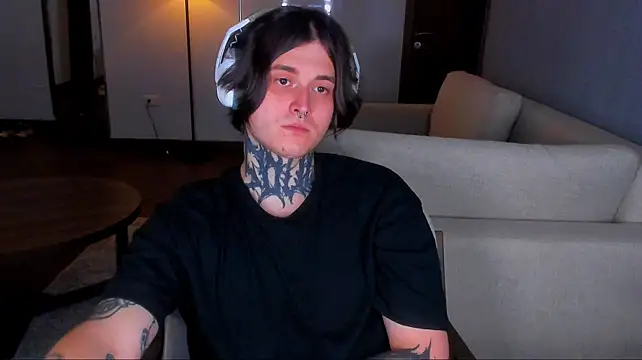 _torfin_ stripchat live cam model