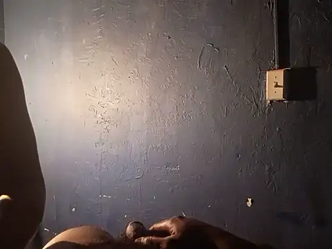 DUMDIDDYDUM99 stripchat live cam model