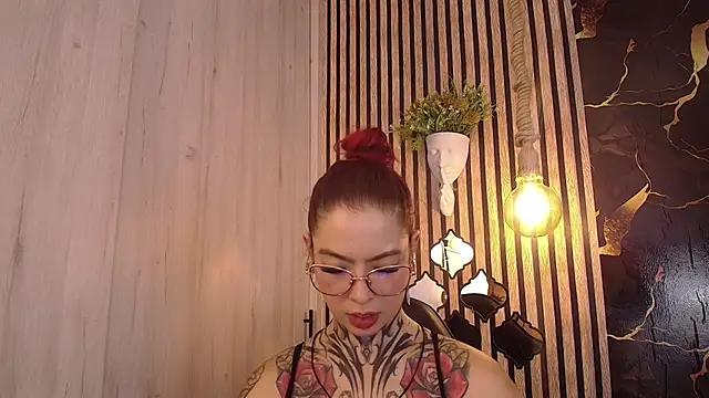 Atenea_Red stripchat live cam model
