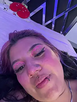 Abbyqueen23_ stripchat live cam model