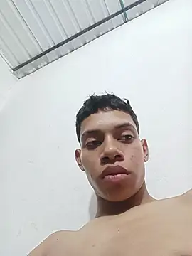 curious_straight_guy stripchat live cam model