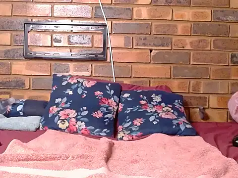 BustyBoobs69 stripchat live cam model