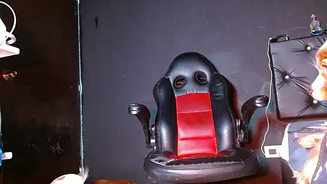 FuckHardlove stripchat live cam model