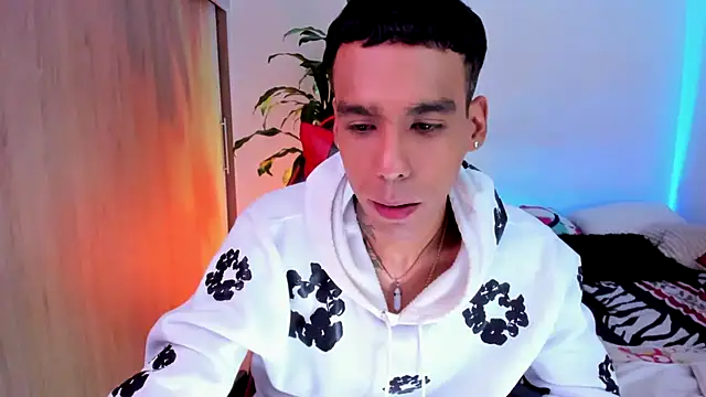 Damianwhite stripchat live cam model