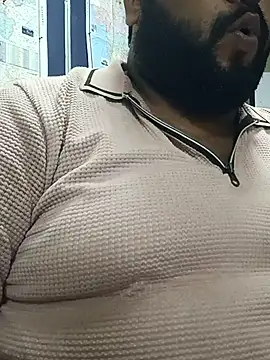 healthyguy175 stripchat live cam model