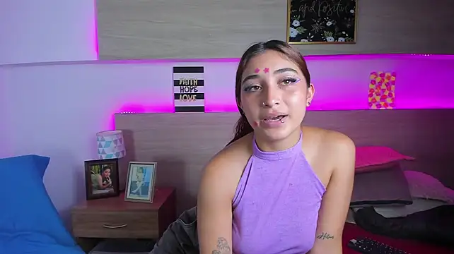 Nina-Mars stripchat live cam model