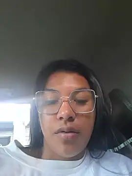 sophiagomezx stripchat live cam model