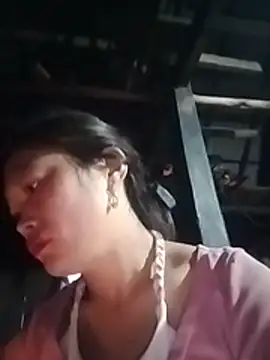 Buong-binh stripchat live cam model