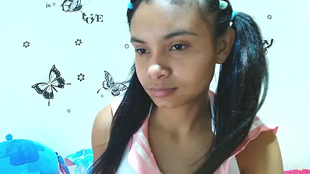 liz7skinny stripchat live cam model