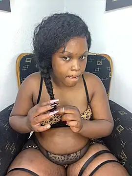 DARKBEATY20 stripchat live cam model