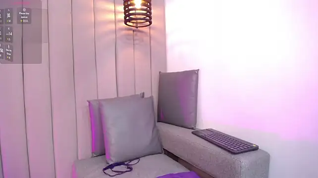 Diana_rossii stripchat live cam model