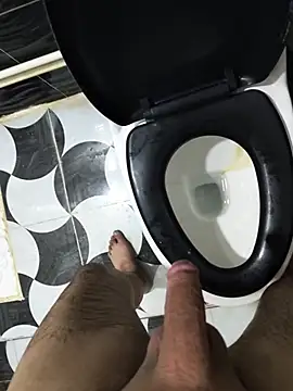bigone_hoot stripchat live cam model